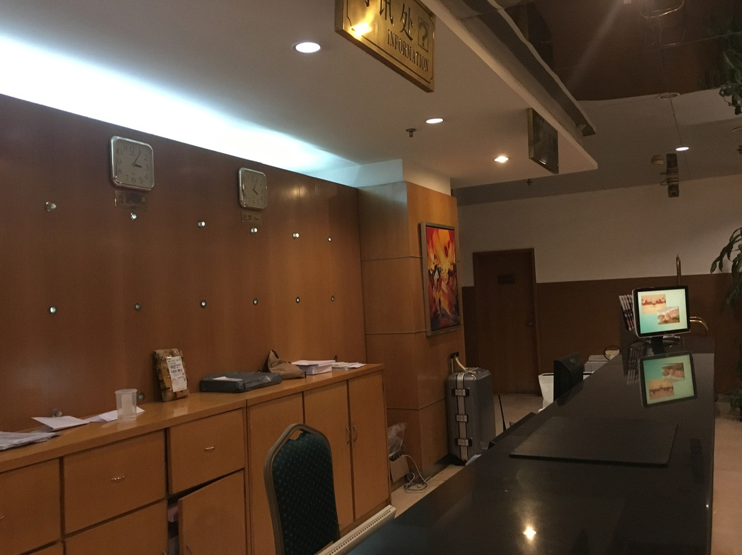 天诚大酒店主图