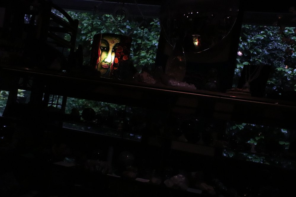 Crystal Wizard-Gleneden Beach必去景点