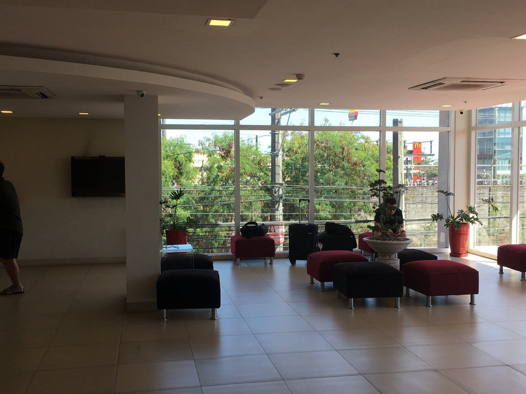 Red Planet Clark Angeles City主图