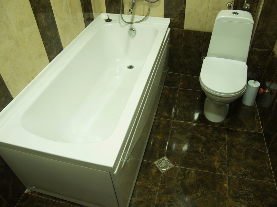 Mestia Hotel Level主图