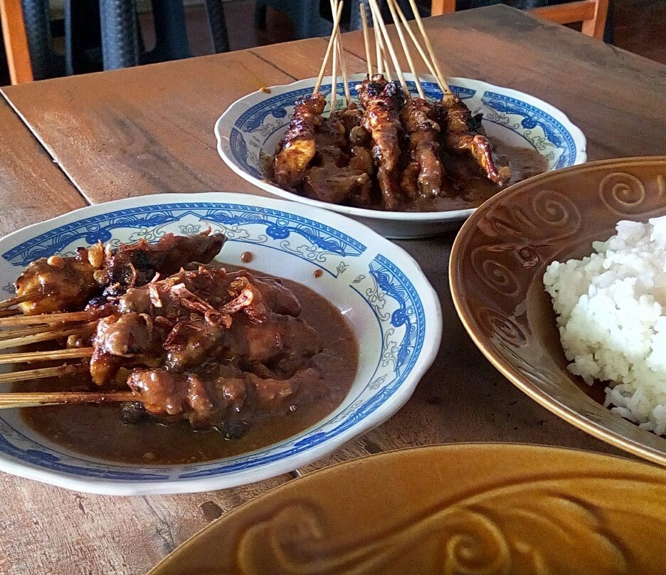 Nganjuk餐馆和美食-Sate Madura Cak Rowi