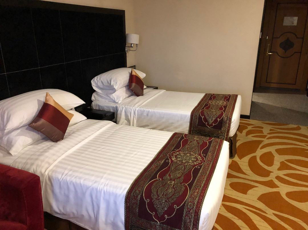 塔韦花园酒店主图