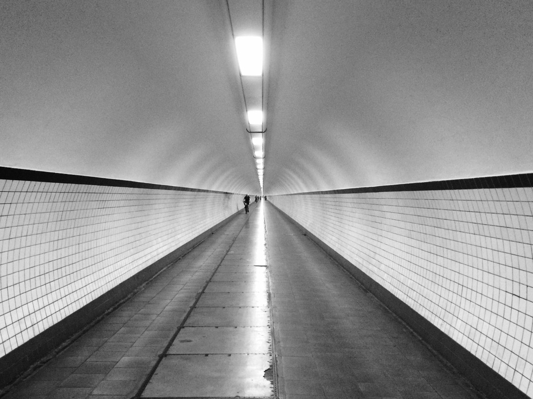 St. Anna's Tunnel / Pedestrians' Tunnel景点图片