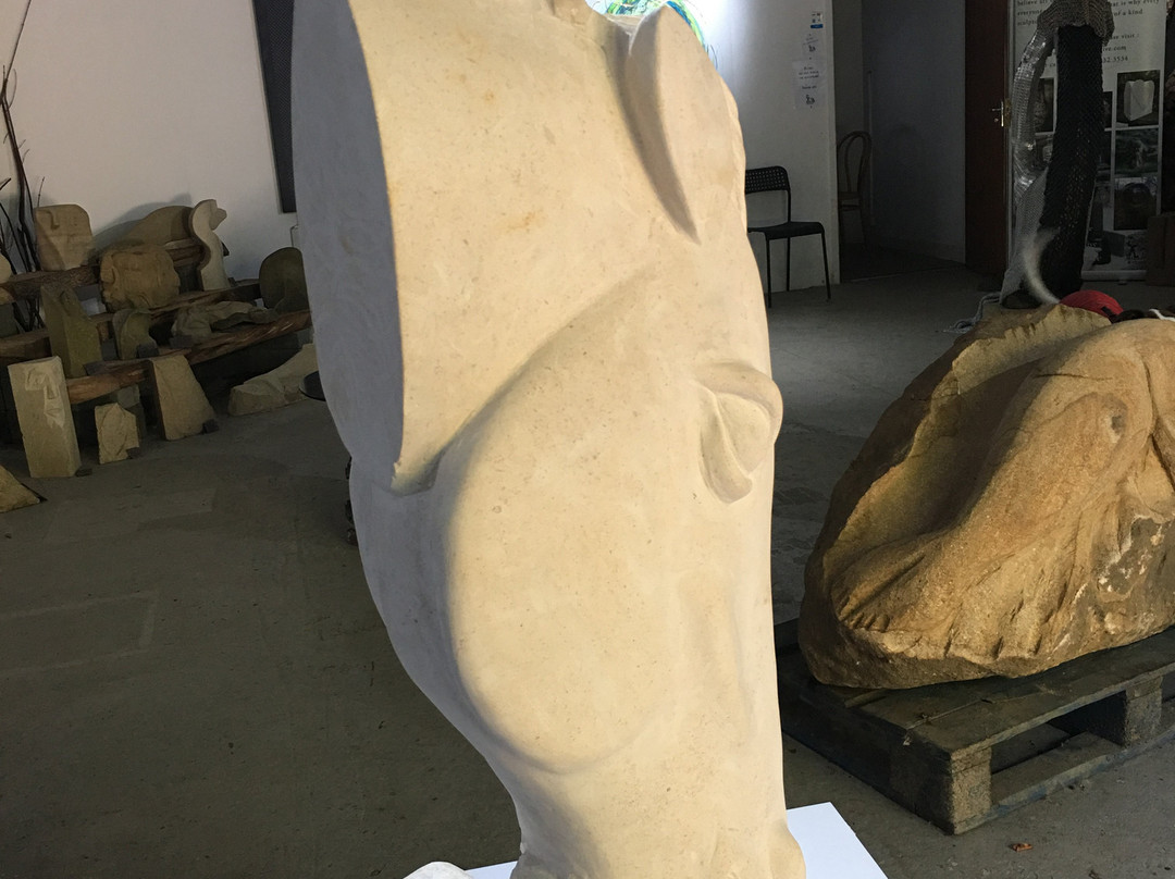 Stoneface Creative景点图片