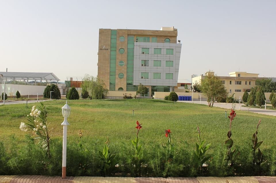 Sikander Hotel