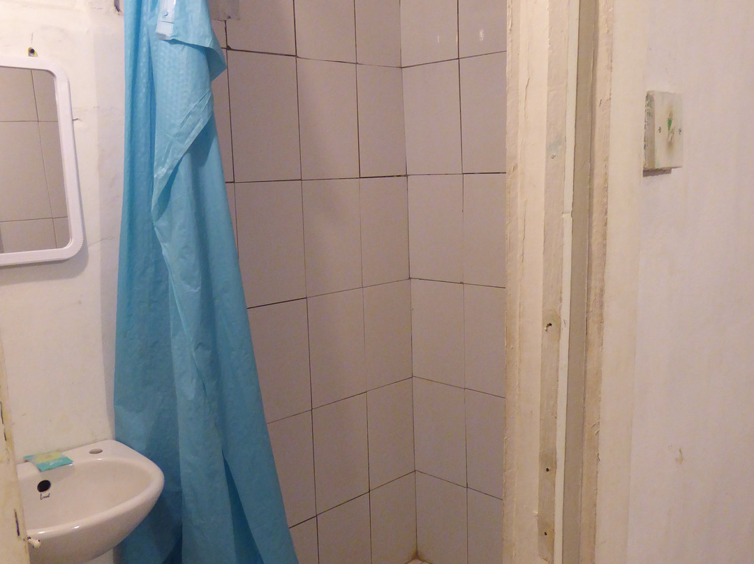 Julian's Restaurant, Bar & Guest House主图