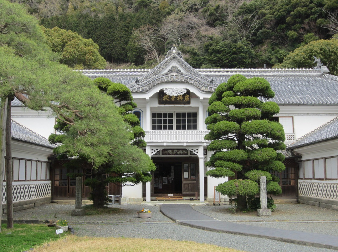 Jubun Iwashina Gakko景点图片