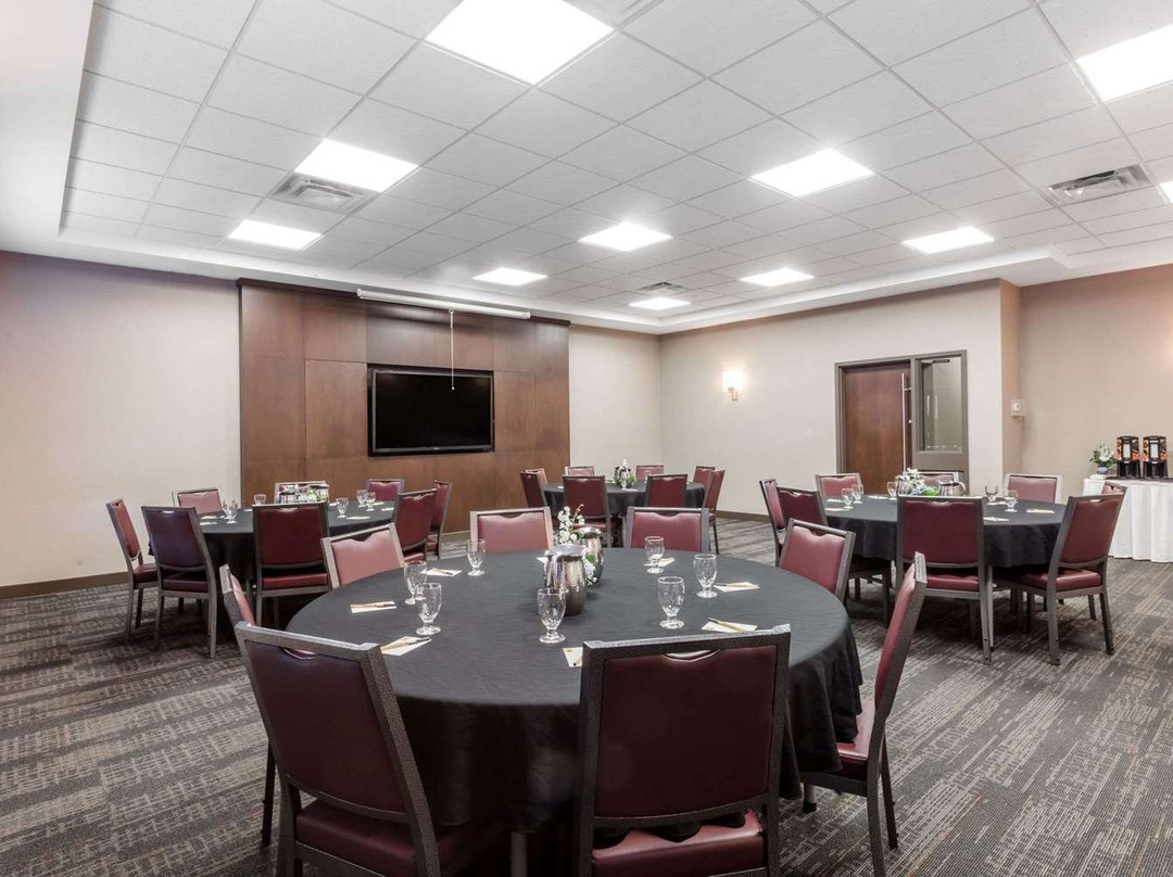 Siding 16 Lodge主图