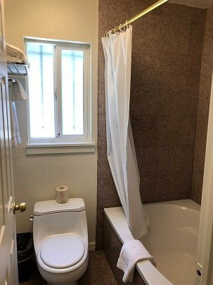 伯克利骑士酒店主图