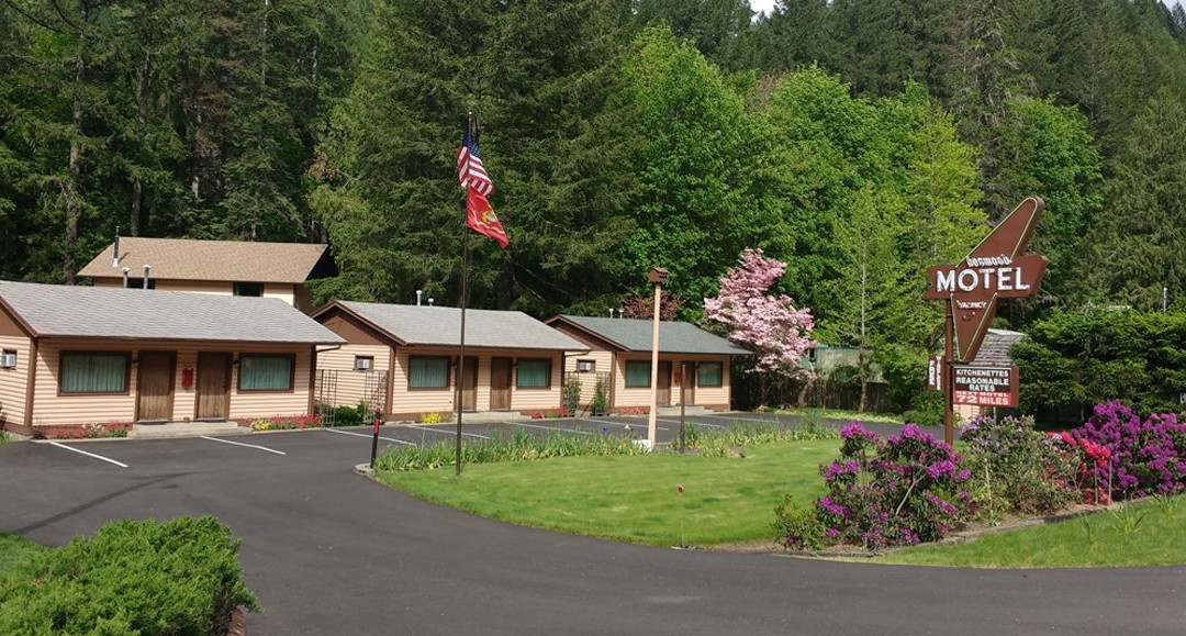 Dogwood Motel