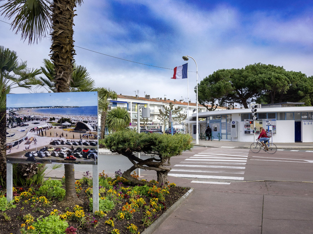 Royan Tourist Office景点图片