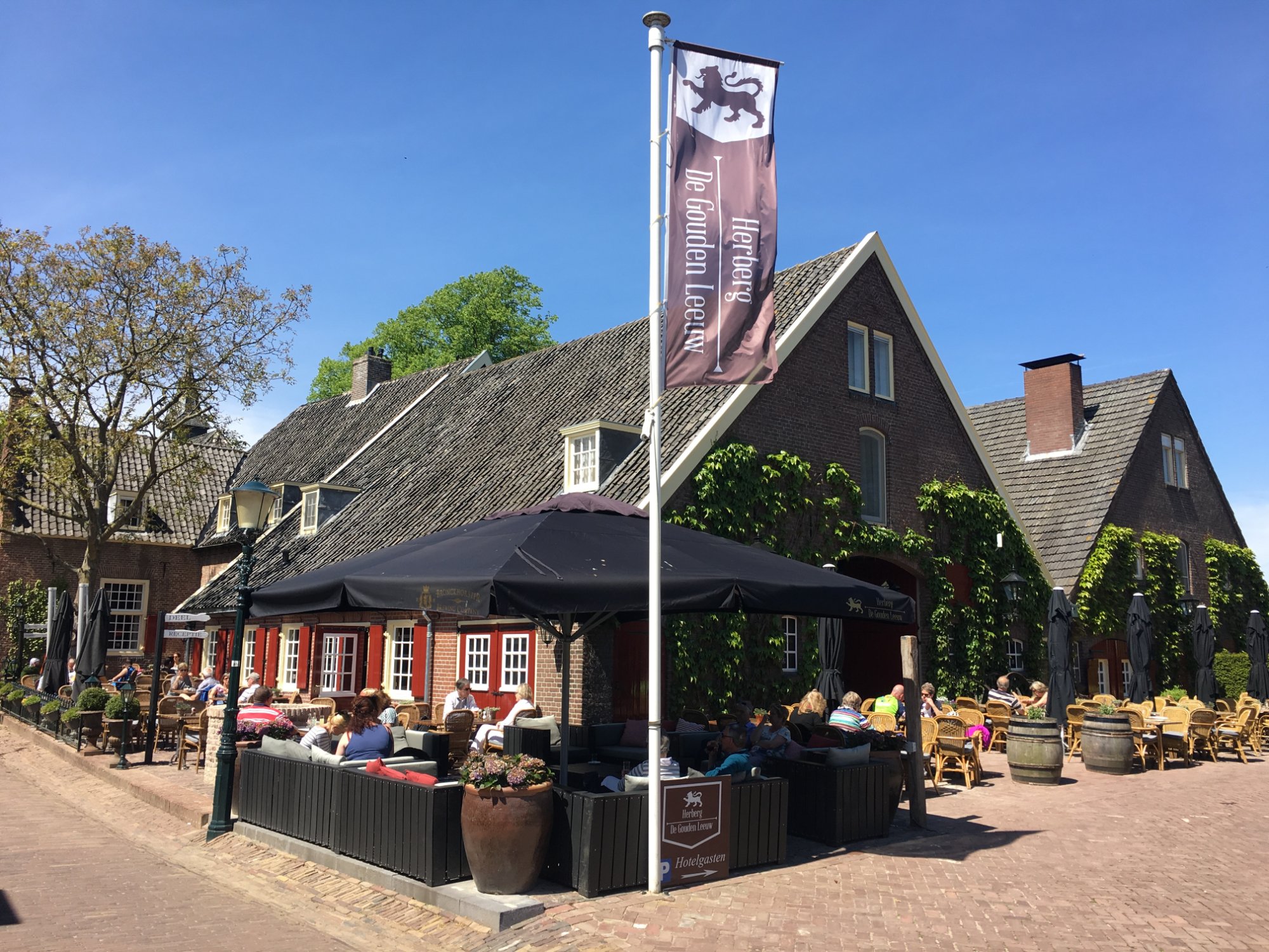 Herberg de Gouden Leeuw-官方