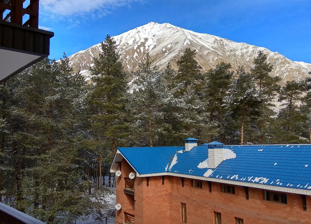 Shaman Chalet near Elbrus主图