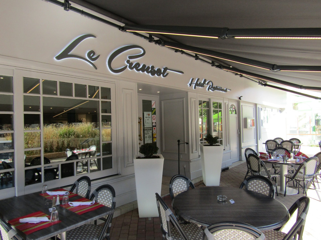 Le Creusot Hotel主图