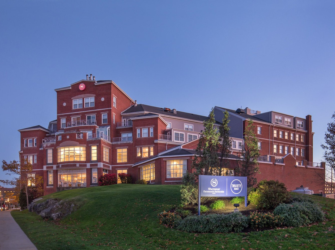Sheraton Portsmouth Harborside Hotel主图