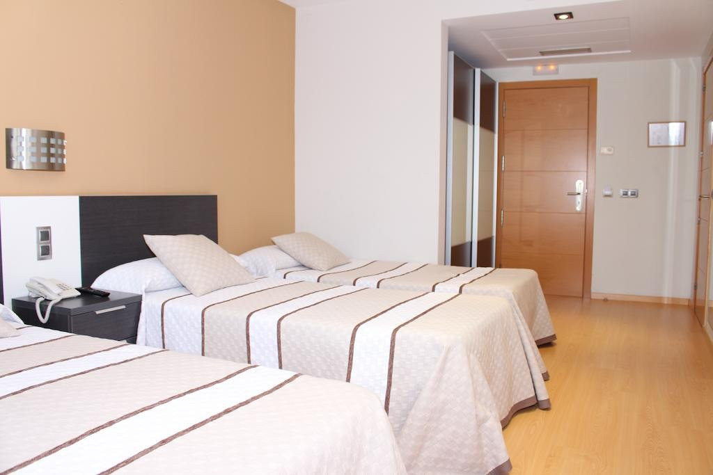 Hotel Ciutat D' Amposta主图