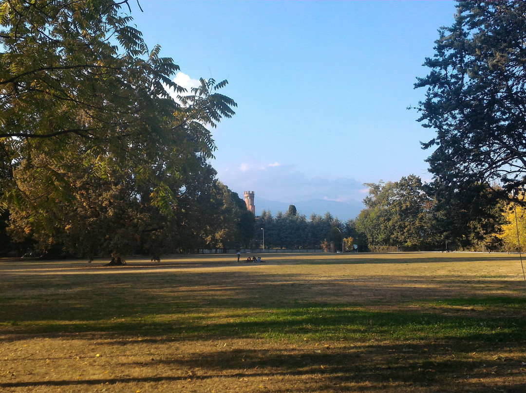 Castello di Malgra'-Rivarolo Canavese必去景点