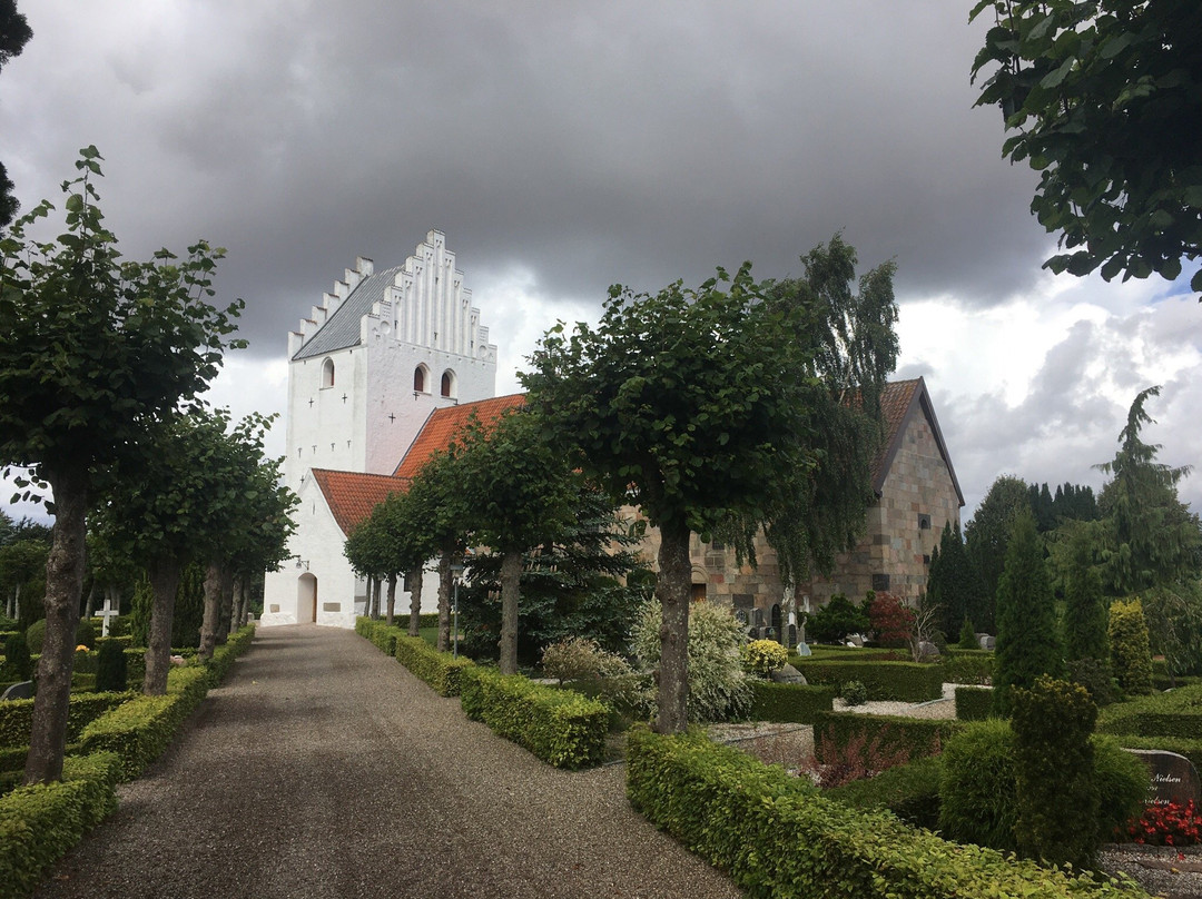 Hundslund Kirke景点图片