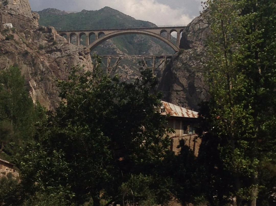 Veresk Bridge景点图片