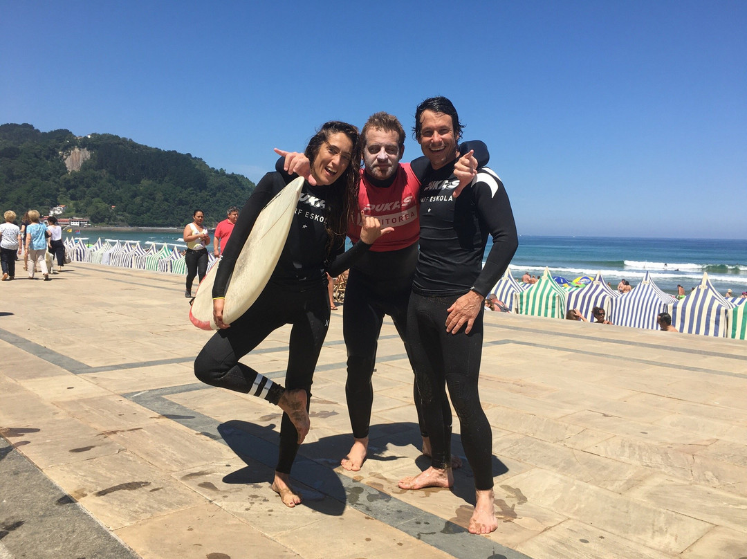 Pukas Surf Eskola Zarautz-扎鲁亚斯必去景点
