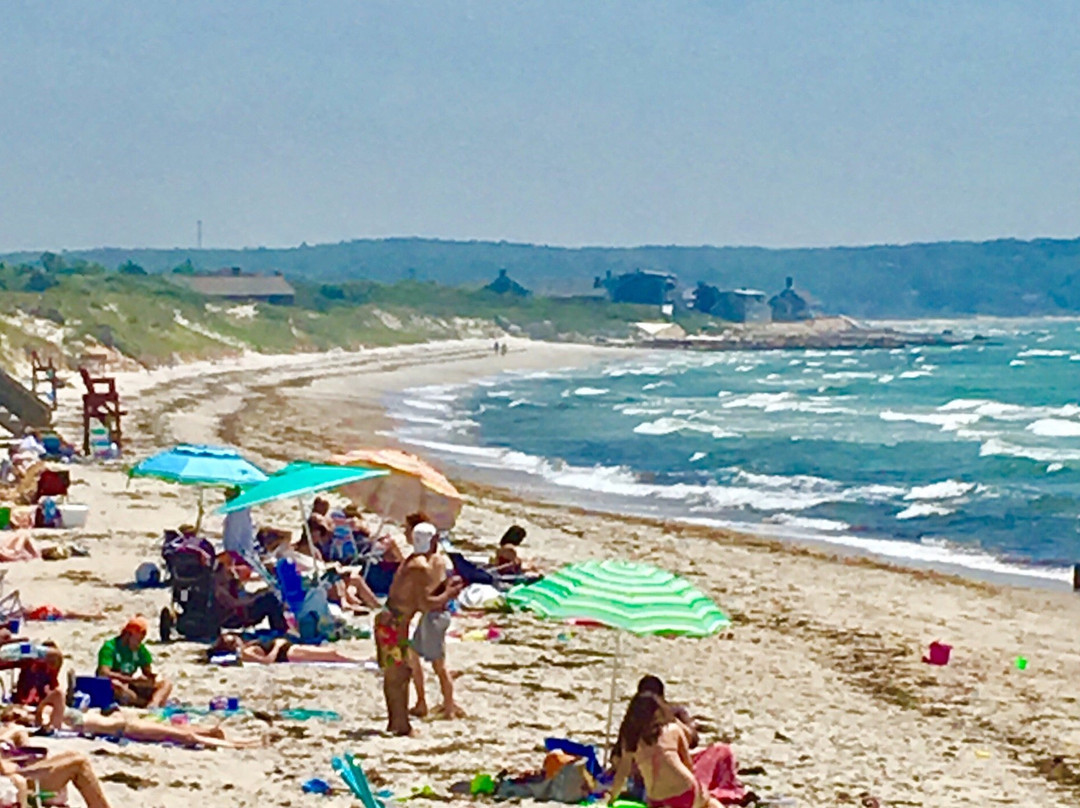 Chapoquoit Beach景点图片