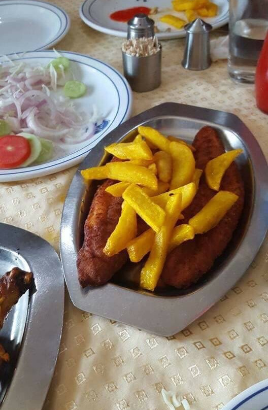 Roopyal Hotel & Restaurant