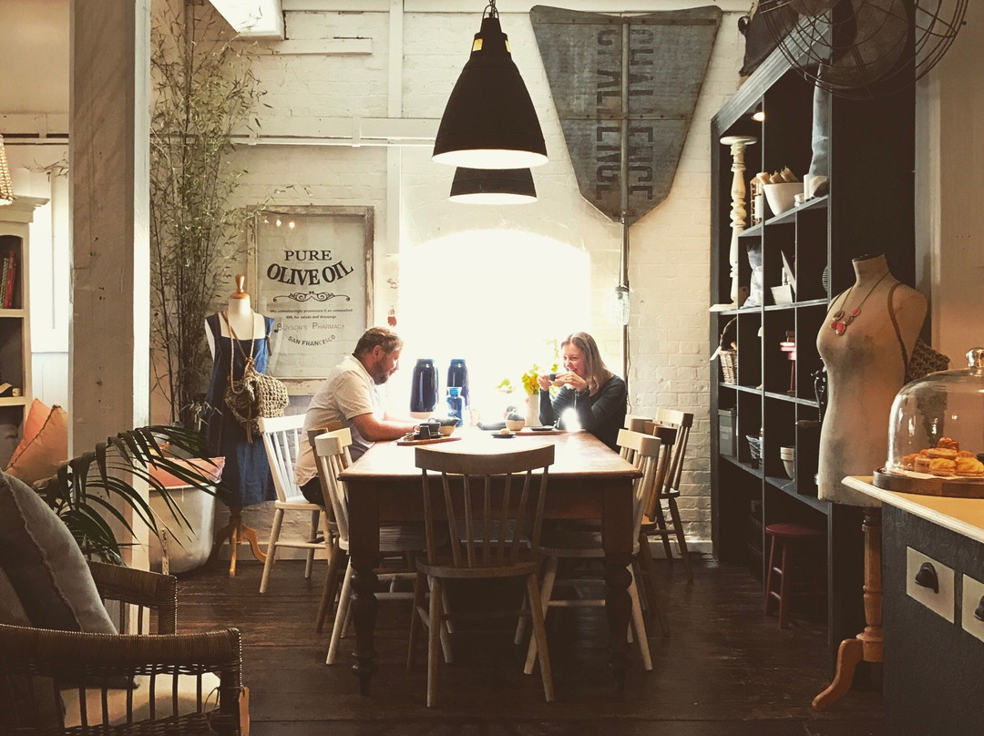 The Black hen-德洛兰恩必去景点