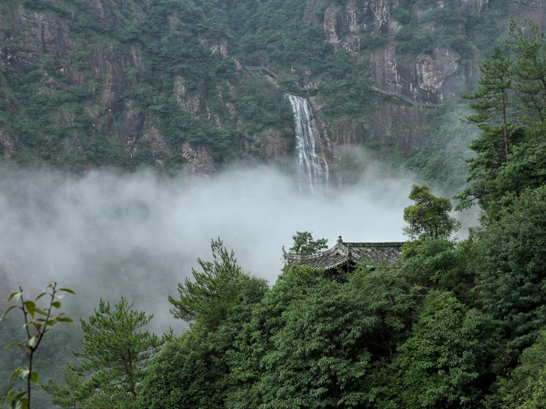 神龙谷景点图片