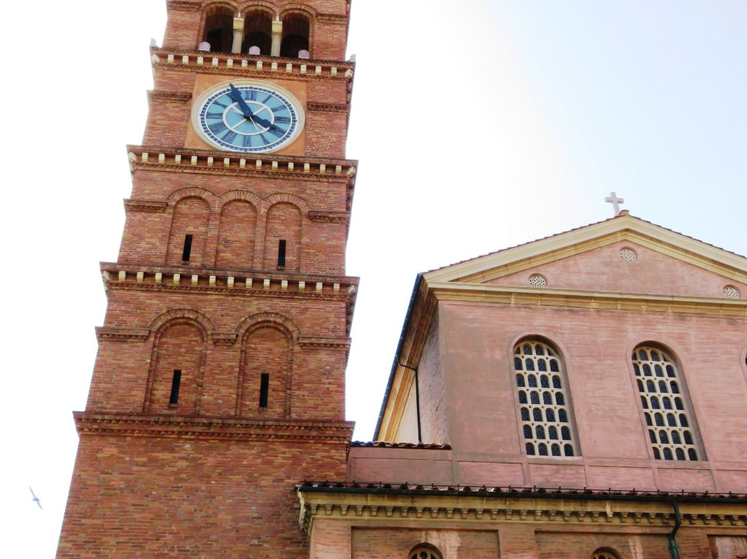 St. Andrew Church景点图片