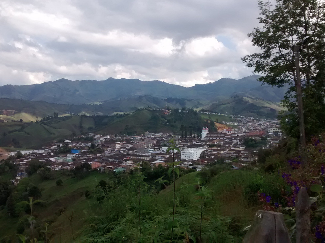 Cacique Pipinta-Aguadas必去景点