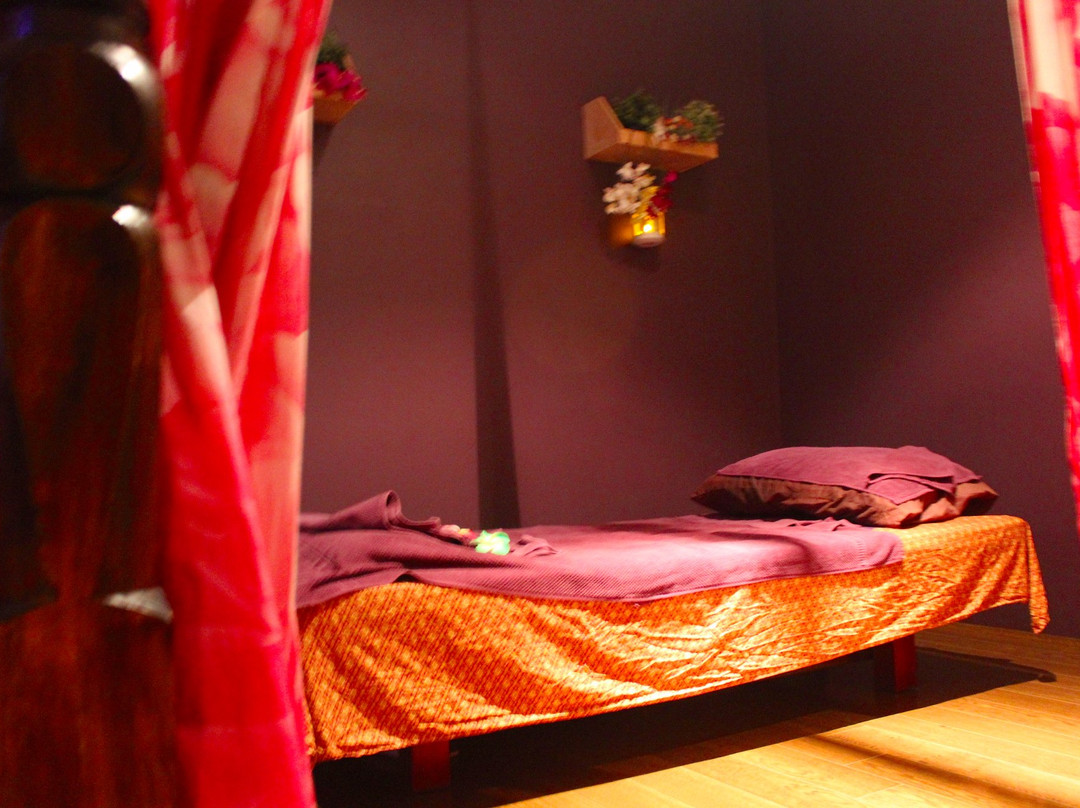 Meeks Oriental Thai Massage-金斯福德必去景点