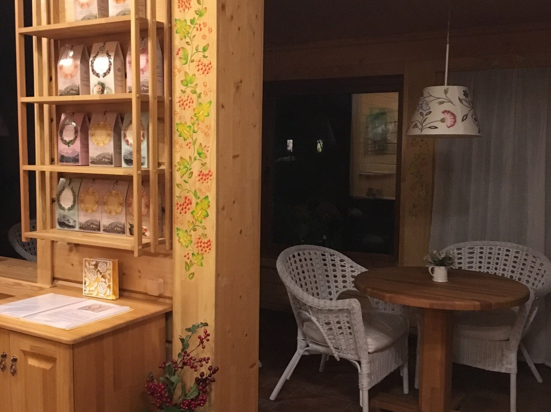 Svetlaya Banya Bath House景点图片