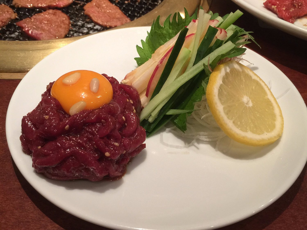 焼肉 三千里 駅前店