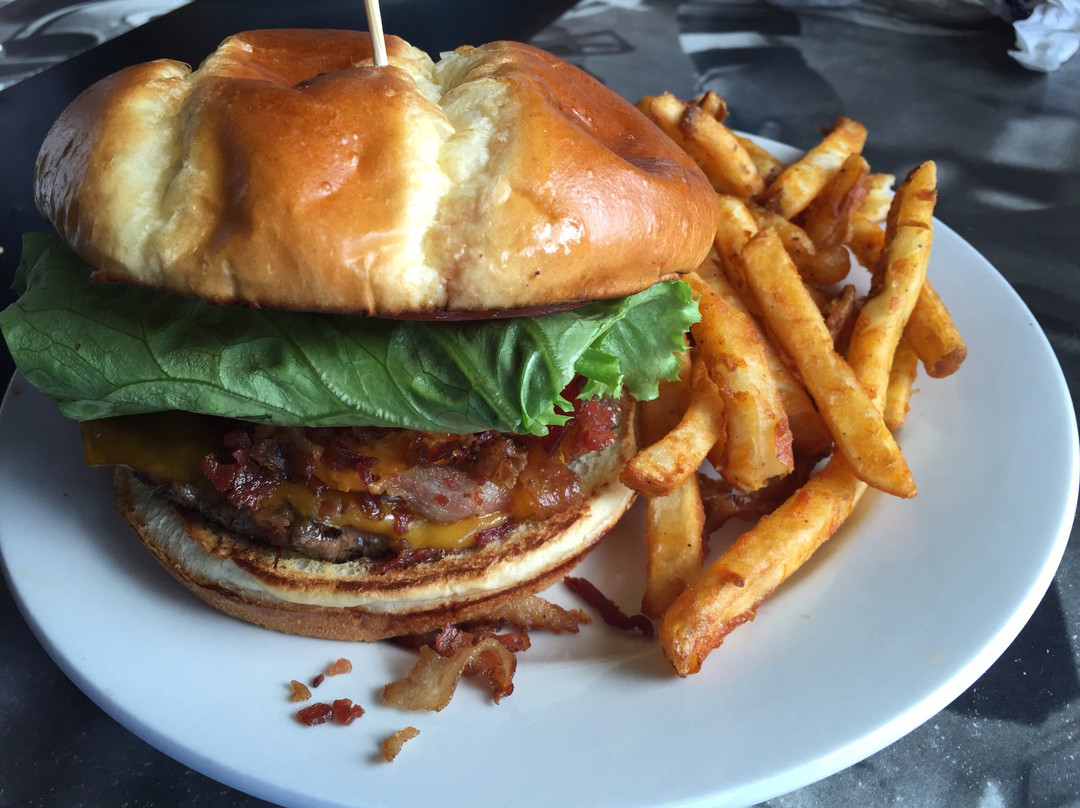 Popeye's on Lake Geneva