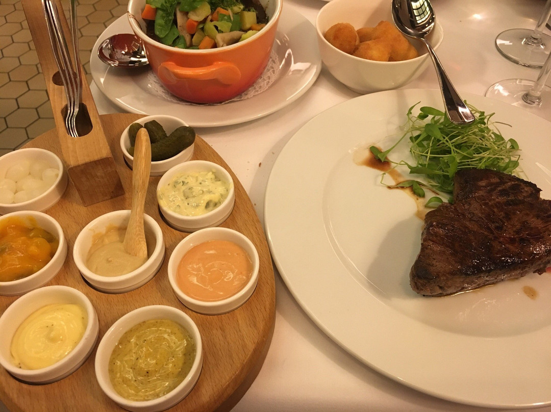 Ciro's