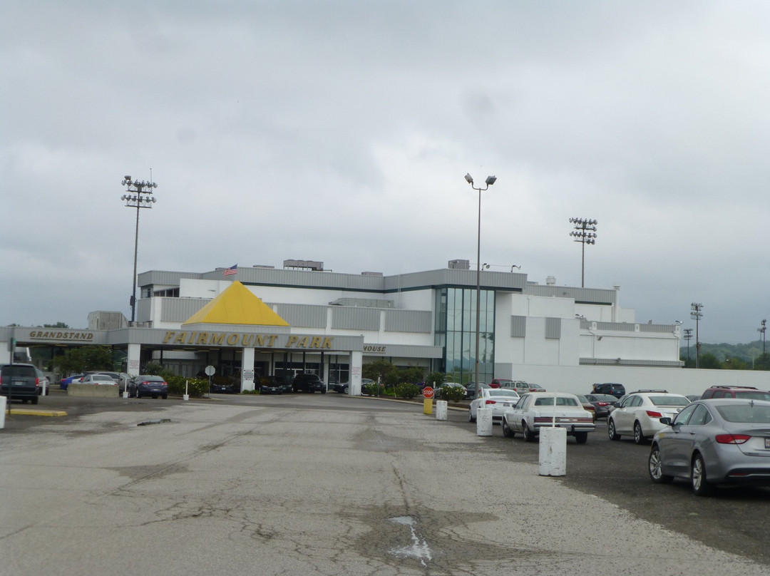 FanDuel Sportsbook and Horse Racing-科林斯维尔必去景点