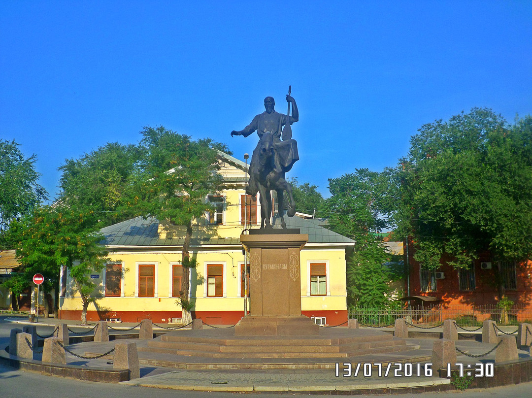 Statue of Kurmangaza Sagyrbayev-阿斯特拉罕必去景点