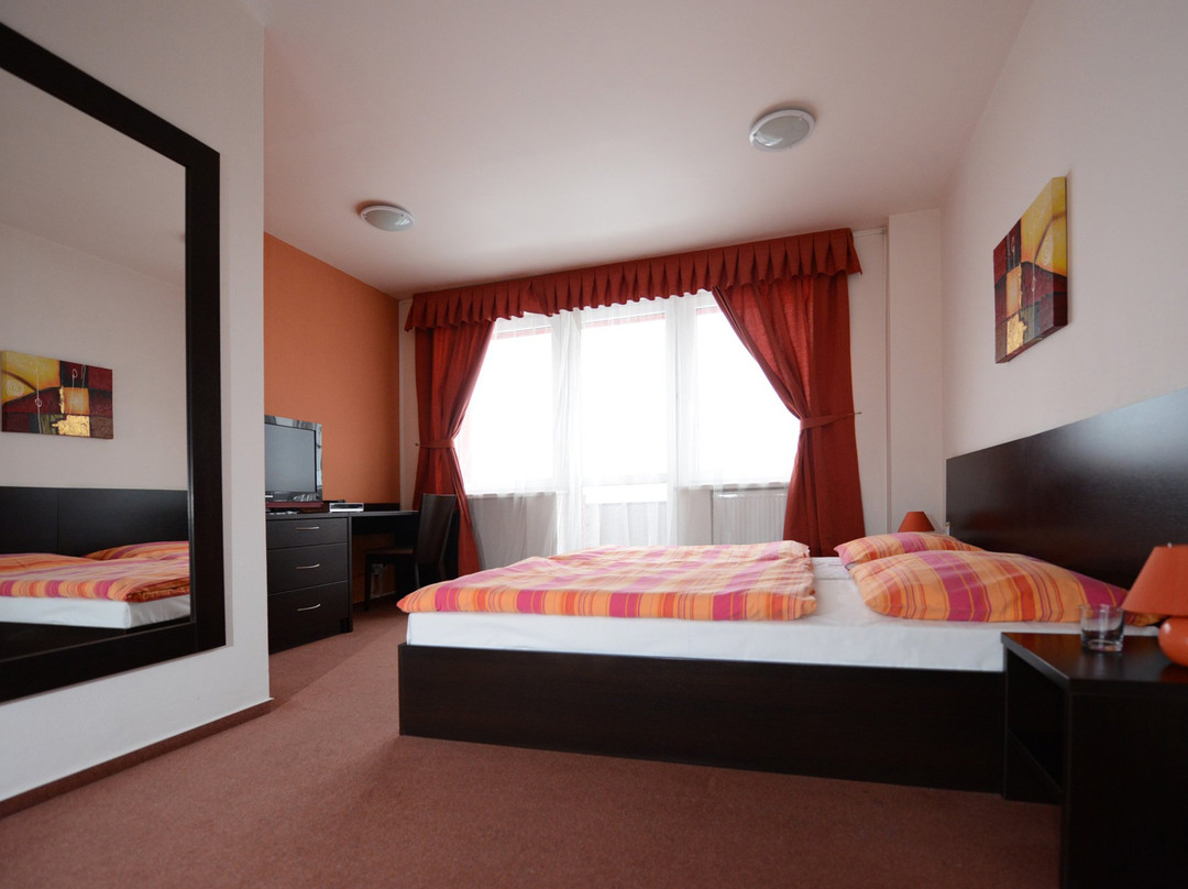 Garni HOTEL Fellini