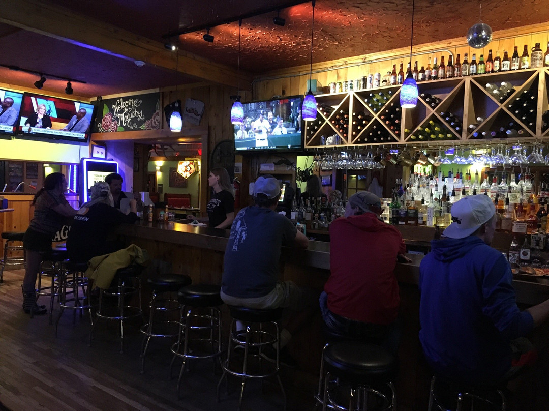 Magustos Pizza And Bar-Minturn必去景点