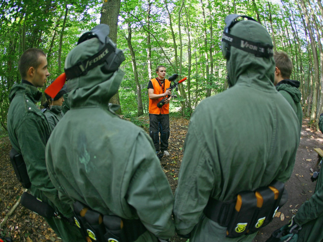 Valmondois旅游景点-ATOMIK - Terrain de Paintball et Airsoft