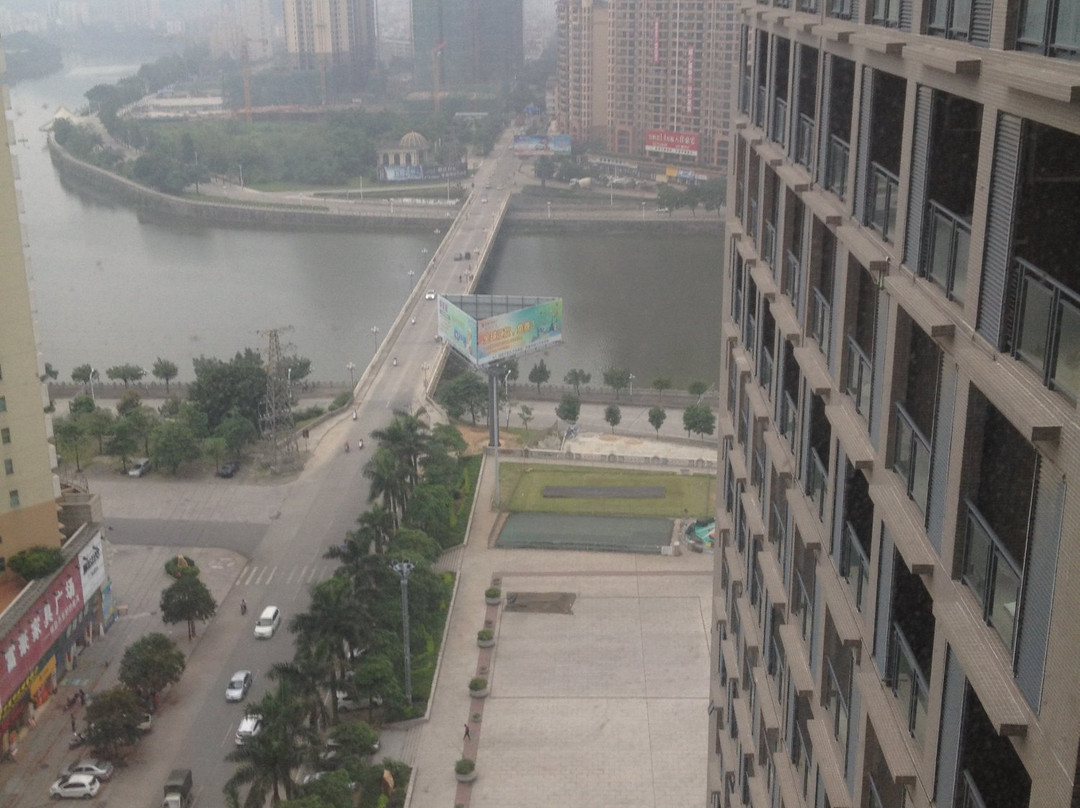 恩平华美达酒店主图