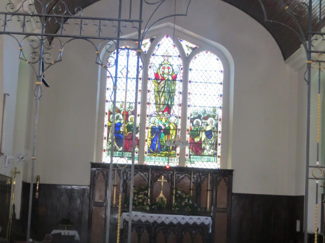 Christ Church Parish Church-奥伊斯廷斯必去景点