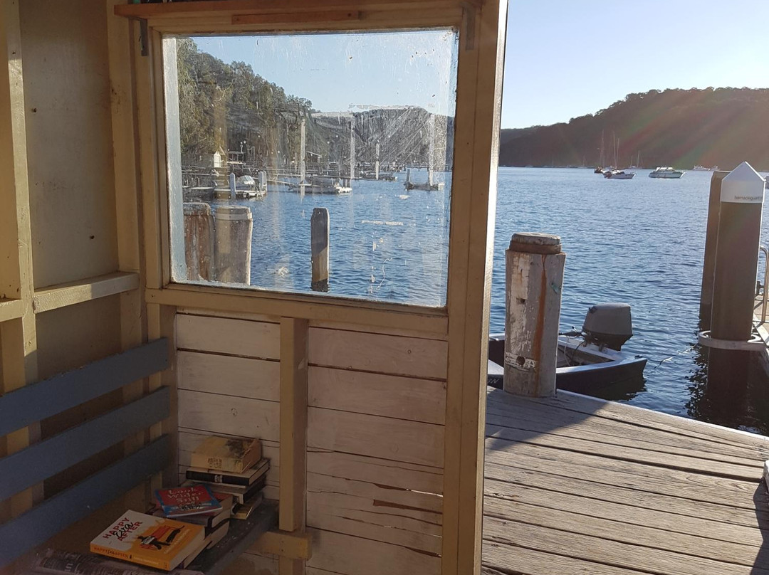 Church Point Ferry Service景点图片