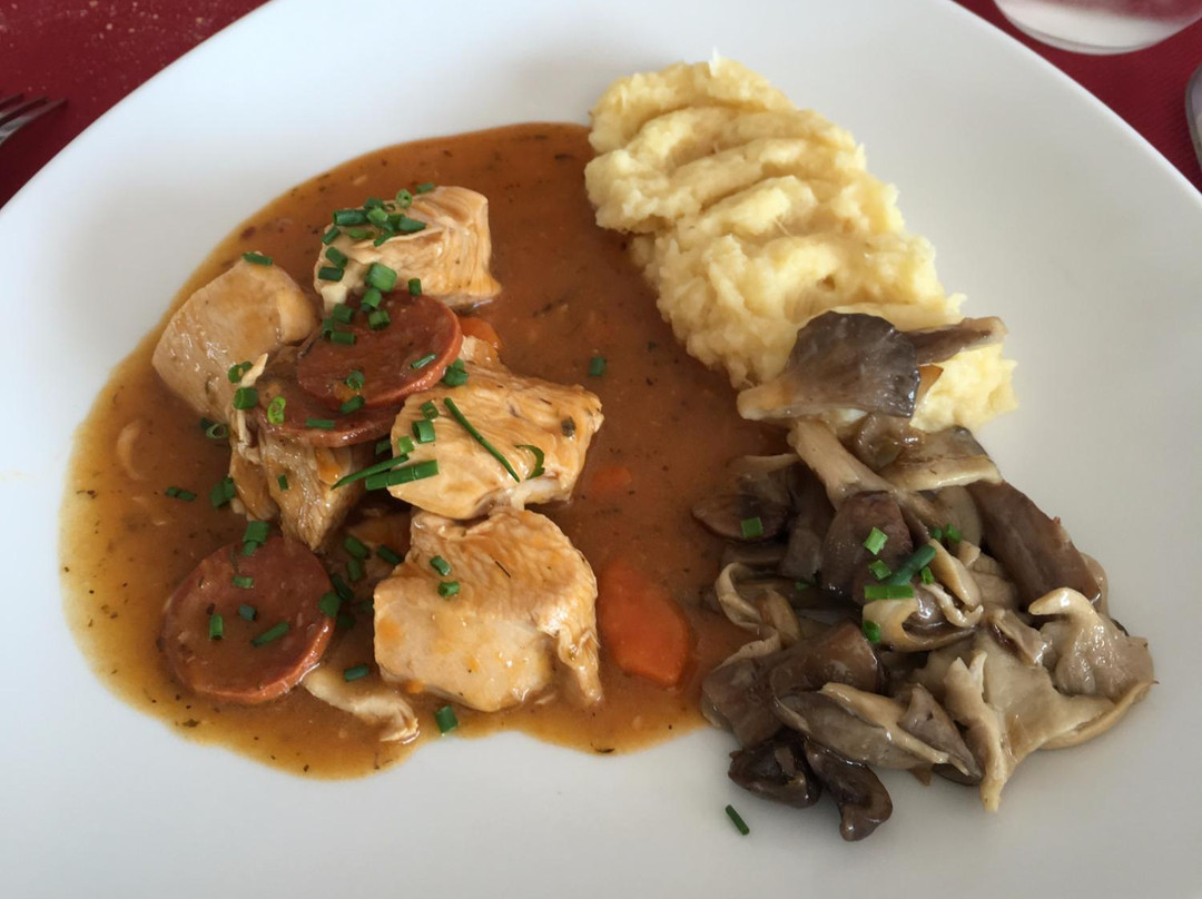 Lavenay旅游攻略图片