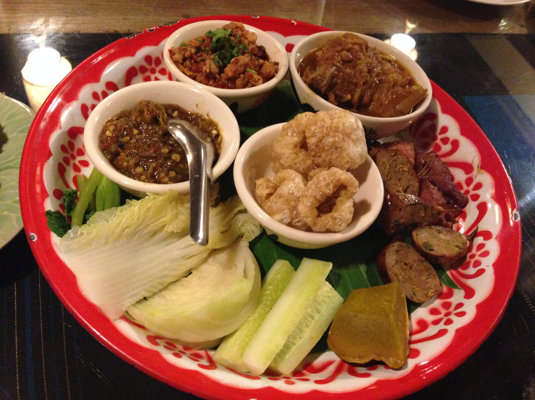 เฮือนม่วนใจ๋主图