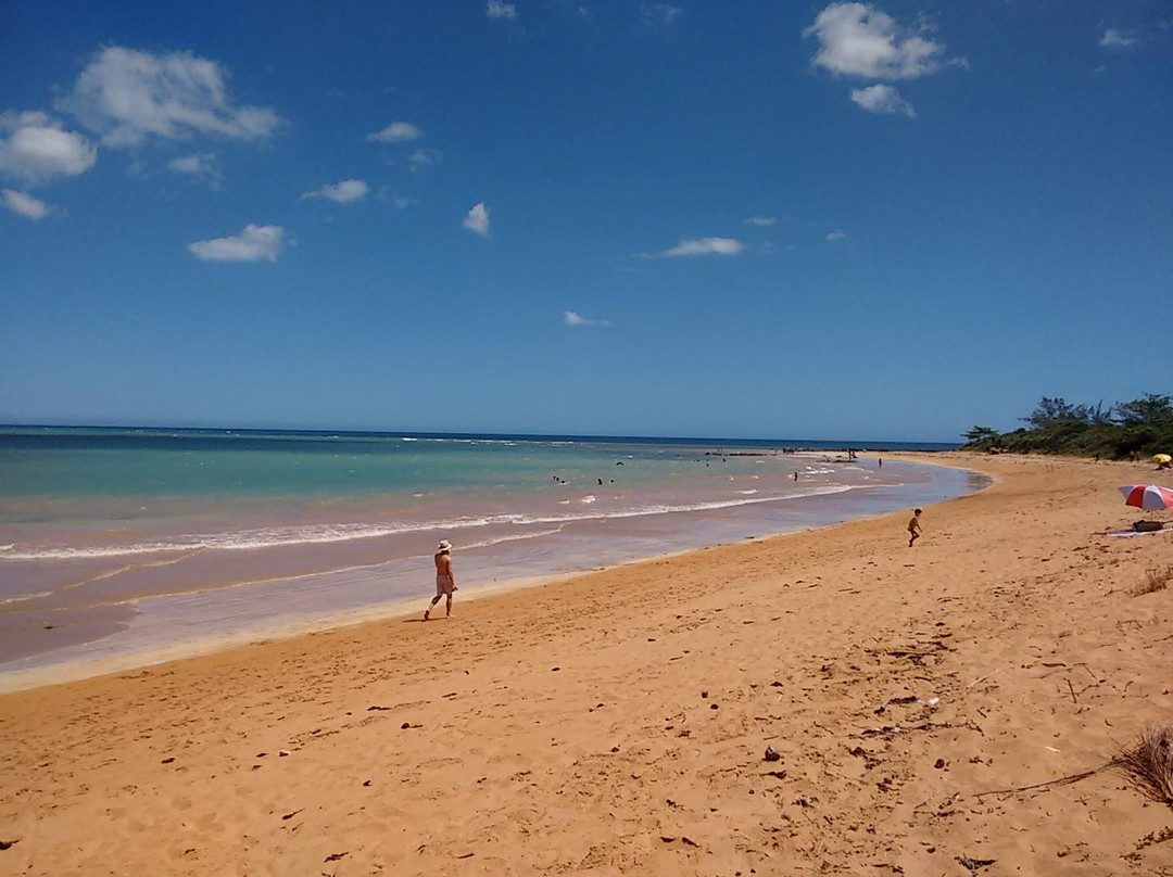 Praia da Barra do Sahy-Aracruz必去景点
