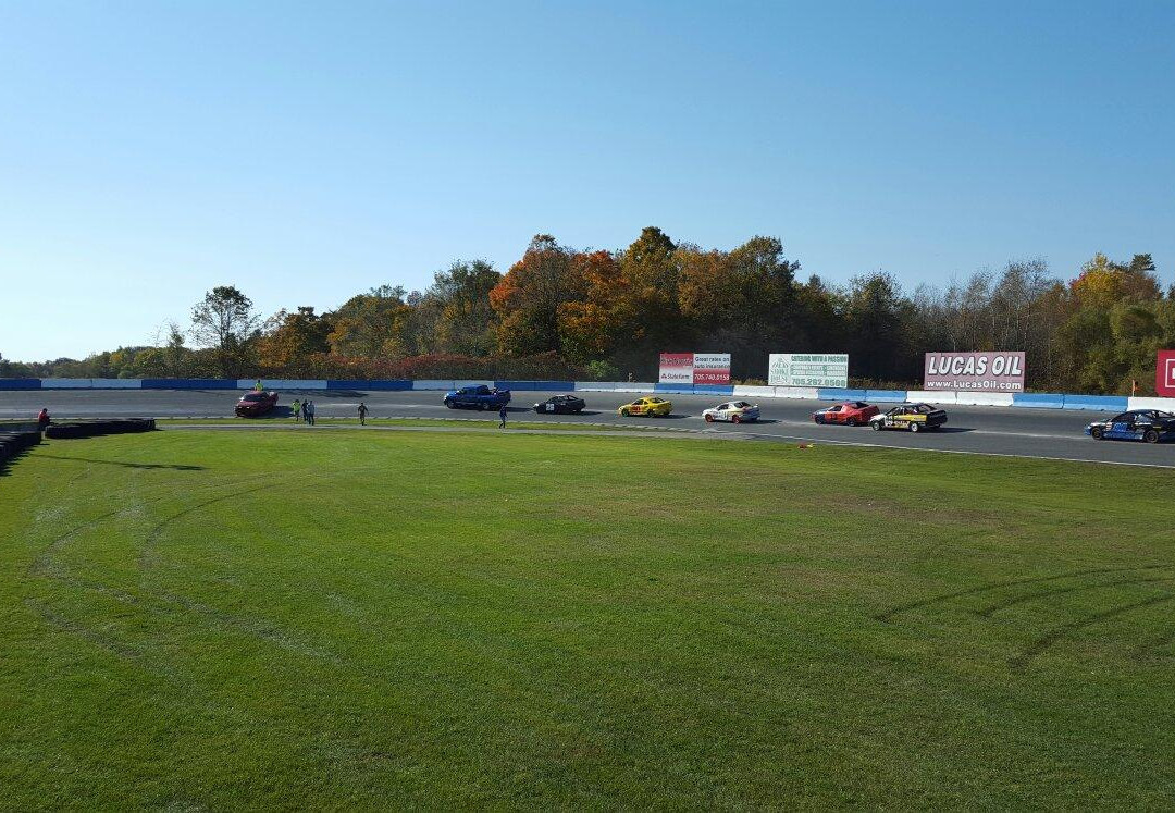 Kawartha Downs and Speedway-彼得伯勒必去景点