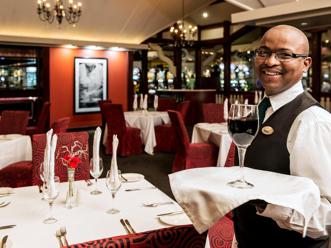 范德毕玖帕克餐馆和美食-High Stakes