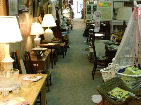 Bunker Hill Antiques Associates-Bunker Hill必去景点