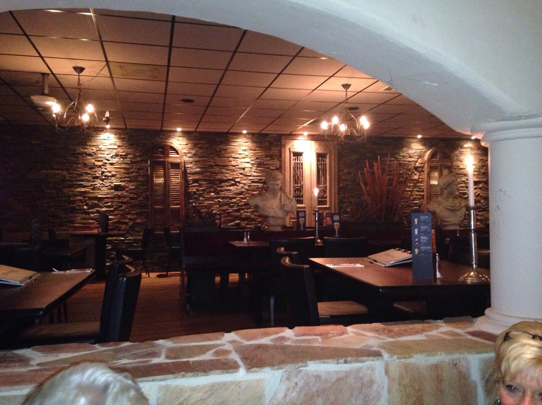 Nieuwegein餐馆和美食-Minos Pallas